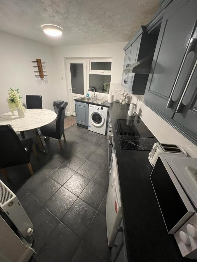 شقة Hill View House نيوري المظهر الخارجي الصورة